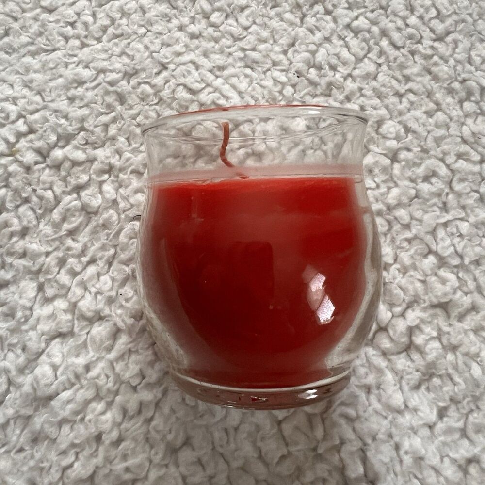 New Party Light 3.7 oz  Mini Barrel Candle Apple Orchard Scented Retired Fall